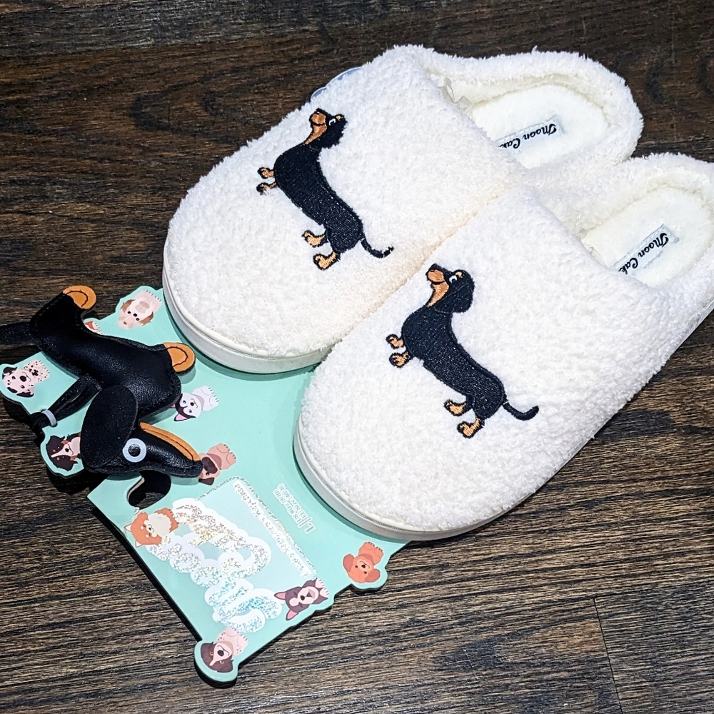 New Dachshund Doxie 9-10 House Slippers Scuffs Large + Keychain